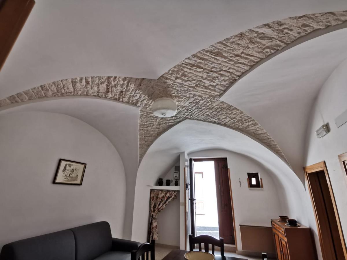 Casa Vacanza Trullo Dimora Storica Morea 阿尔贝罗贝洛 外观 照片